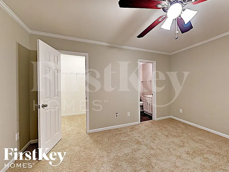 2332 Juniper Dr — Photo 8