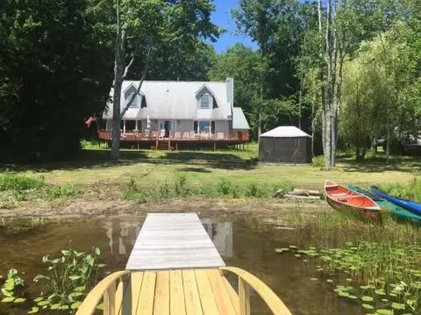 49 Rays Road, Lincolnville, ME 04849