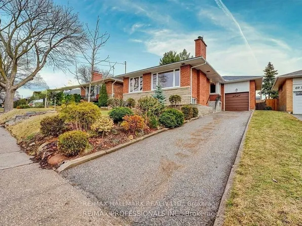 67 Saskatoon Dr, Toronto, ON M9P 2G1