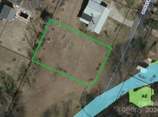 1479 20th St NE #15-18, Hickory, NC 28601