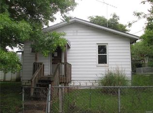 1006 Hecker St, Belleville, IL 62221