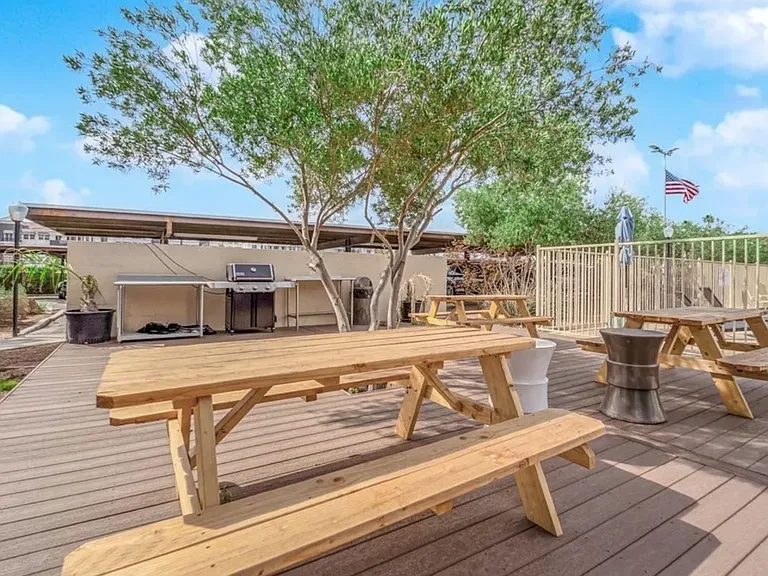 3930 University Center Dr #308 — Photo 31