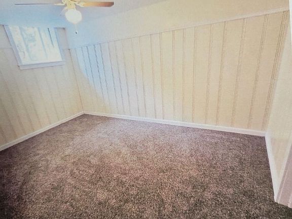3rd image of 621 Benton Blvd #621