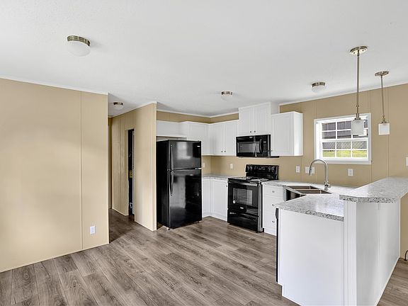 4th image of 125 Wencliff Ln