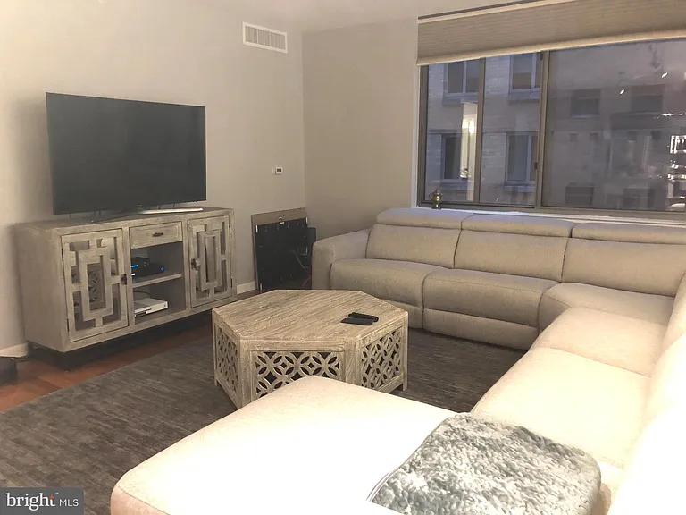 440 L St NW #407 — Photo 7