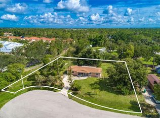 751 Pine Cone Ln, Naples, FL 34104