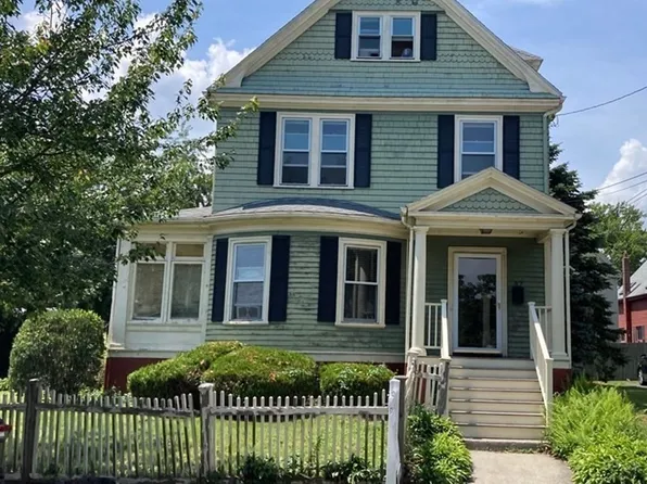 37 Lake View Ave, Lynn, MA 01904