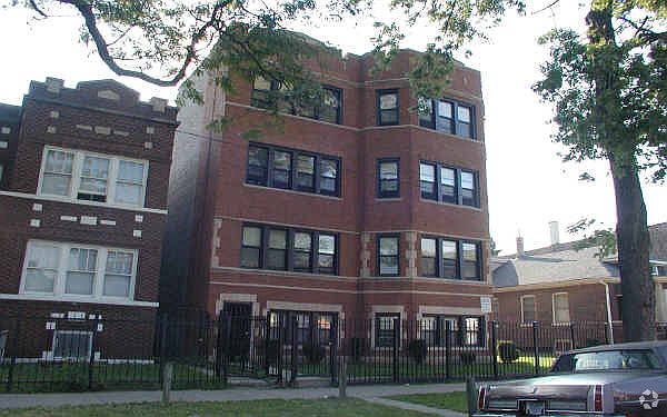 1st image of 6341 S Campbell Ave #2A