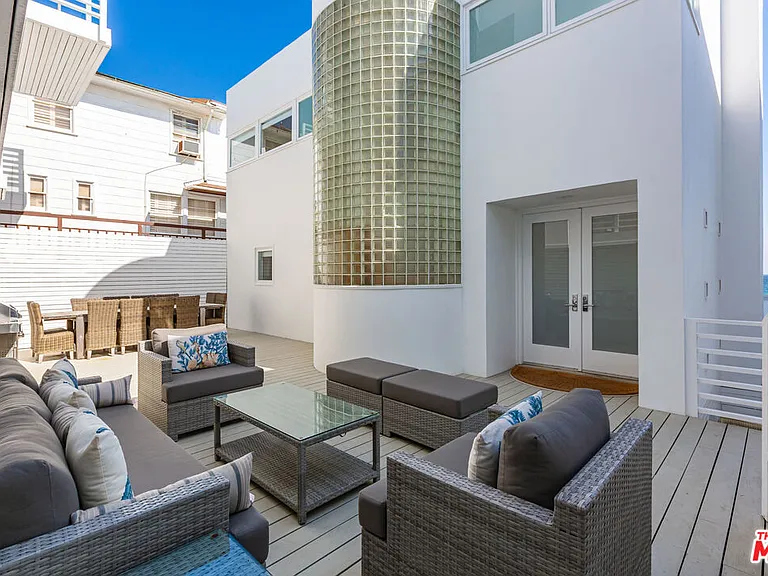 25212 Malibu Rd — Photo 15