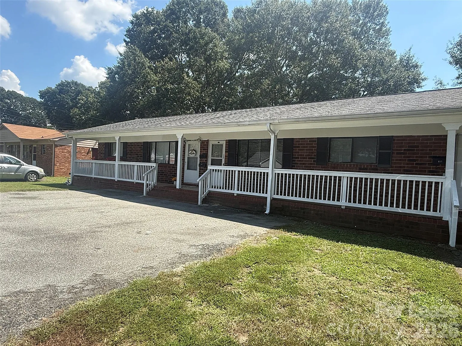 2 bed, 1.0 bath, 763 sqft, $1,075 — Photo 3
