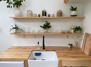 1013 Crest View Rd, Vista, CA 92081