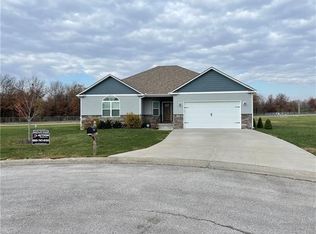 190 SE 1181st Rd, Knob Noster, MO 65336