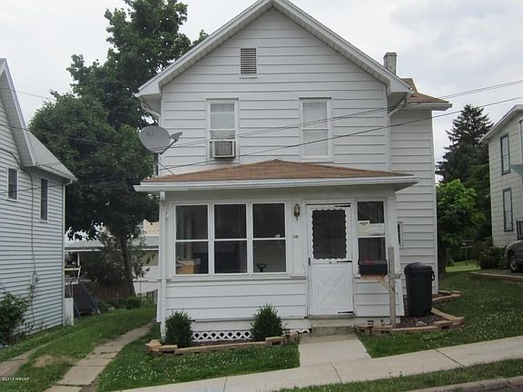 3rd image of 133 Linden St
