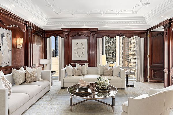1st image of 641 5th Ave Floor 27