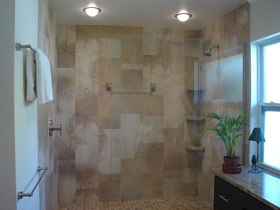 Master - Walk-in Shower
