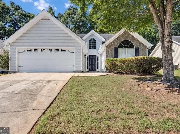 208 Coldsprings Ct, McDonough, GA 30253