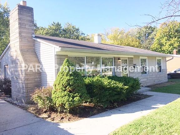 2nd image of 5907 E 44th St