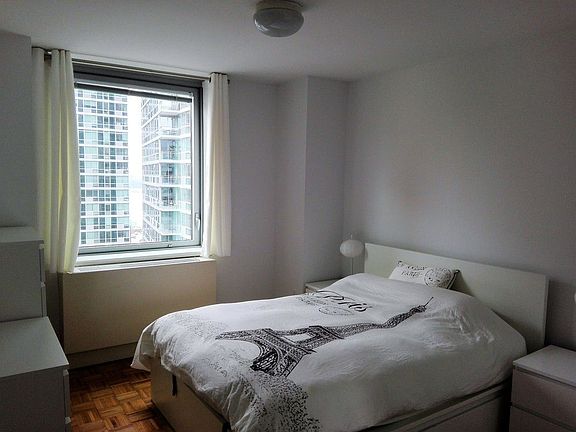 4th image of 455 W 37th St APT 2303
