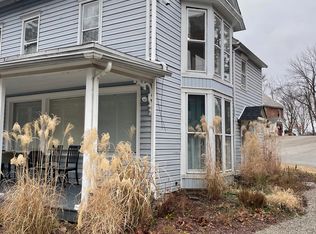 20 Main St #B, Delaware Water Gap, PA 18327