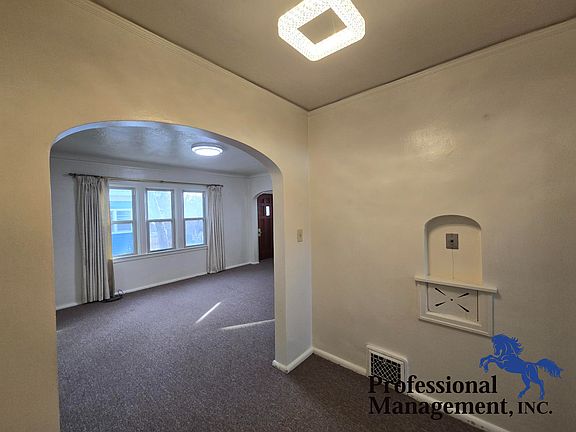 5th image of 1016 N 23rd St APT A
