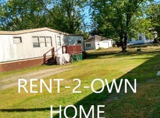 5 Maple St #3, Baileyville, ME 04694