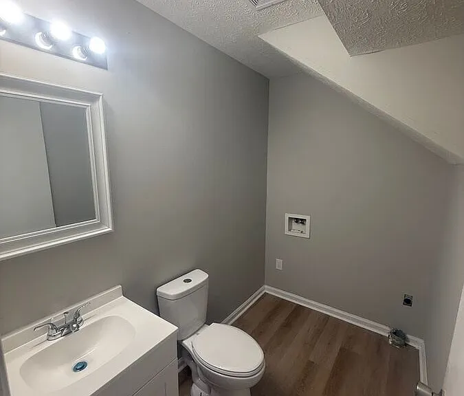 31 Hurley St #10 — Photo 8