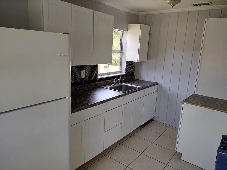 4383 SE Field St — Photo 7