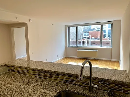 Rented by UDR | media 12