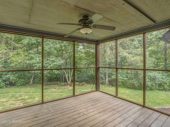 5th image of 3000 Paddock Ln