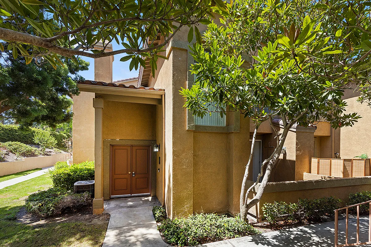 3 bed, 1564 sqft, $3,950 — Photo 4