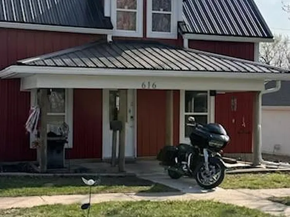 616 E 3rd St, Cameron, MO 64429