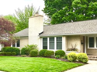 523 S Chestnut Ave, Arlington Heights, IL 60005