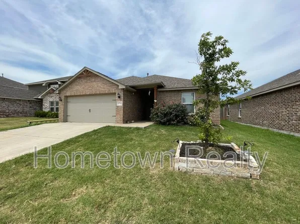 1712 Vermilion Ln, El Reno, OK 73036