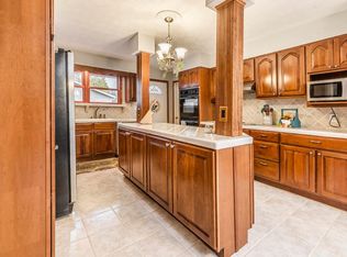 521 Essex Downs Rd, Newark, OH 43055