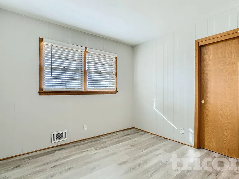 3068 Lydia Ct — Photo 10