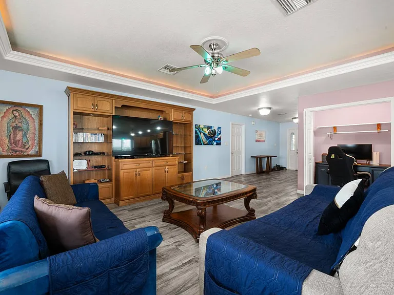 260 Tangerine Rd — Photo 17