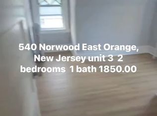 540 Norwood St FLOOR 3, East Orange, NJ 07018