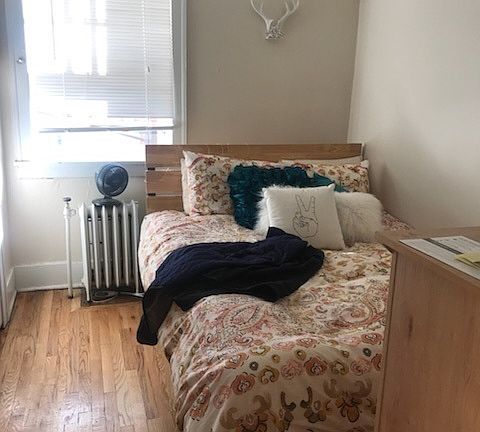 4th image of 1030 N Pearl St APT 6