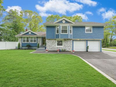 2 Blue Ridge Way, Ridge, NY, 11961