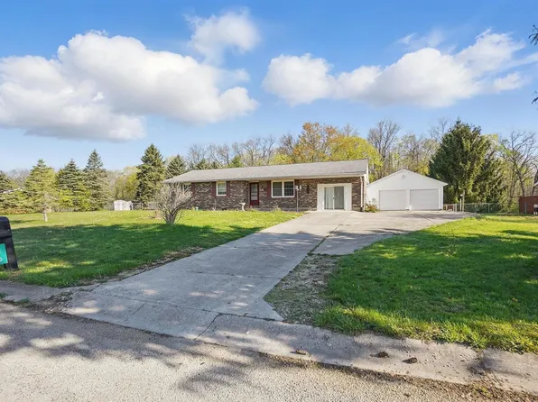 3210 Rhea Ln, Springfield, OH 45502