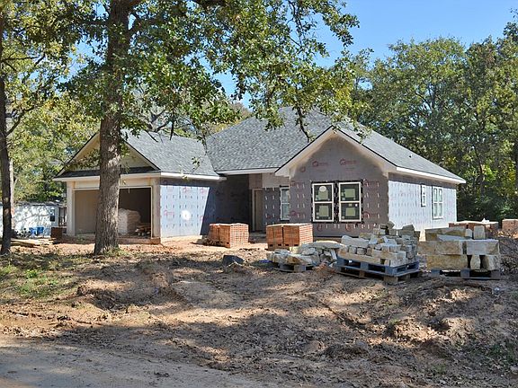 4th image of 102 Paseo Patricia St