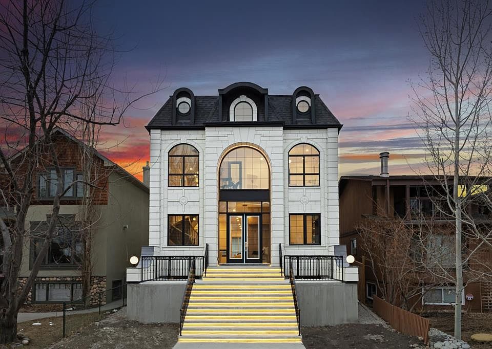 1st image of 1910 S Broadview Rd NW