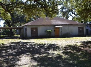 412 Saint Nicholas St, Jeanerette, LA 70544