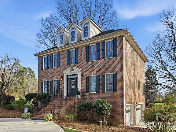3rd image of 503 Bridgestone Ct