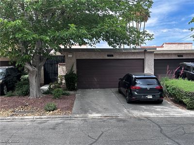 2484 Domingo St, Las Vegas, NV, 89121