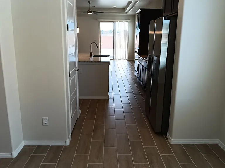 2327 Berkeley Ave — Photo 6