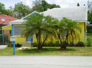 16945 SW 94th Ct, Palmetto Bay, FL 33157