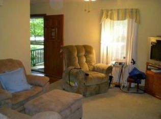 219 Enoree Cir, Greer, SC 29650