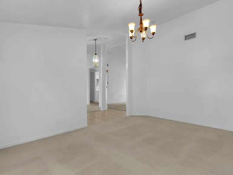 11079 N Mountain Breeze Dr — Photo 3