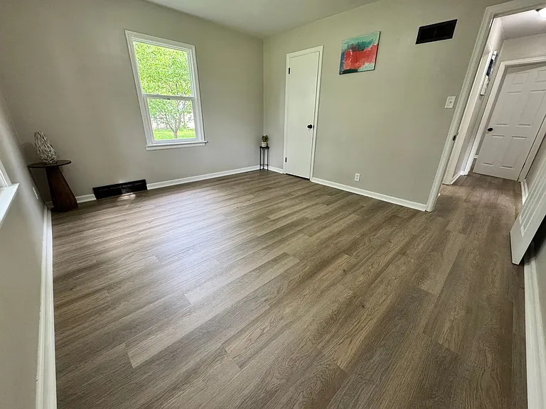 4351 Texas St — Photo 24